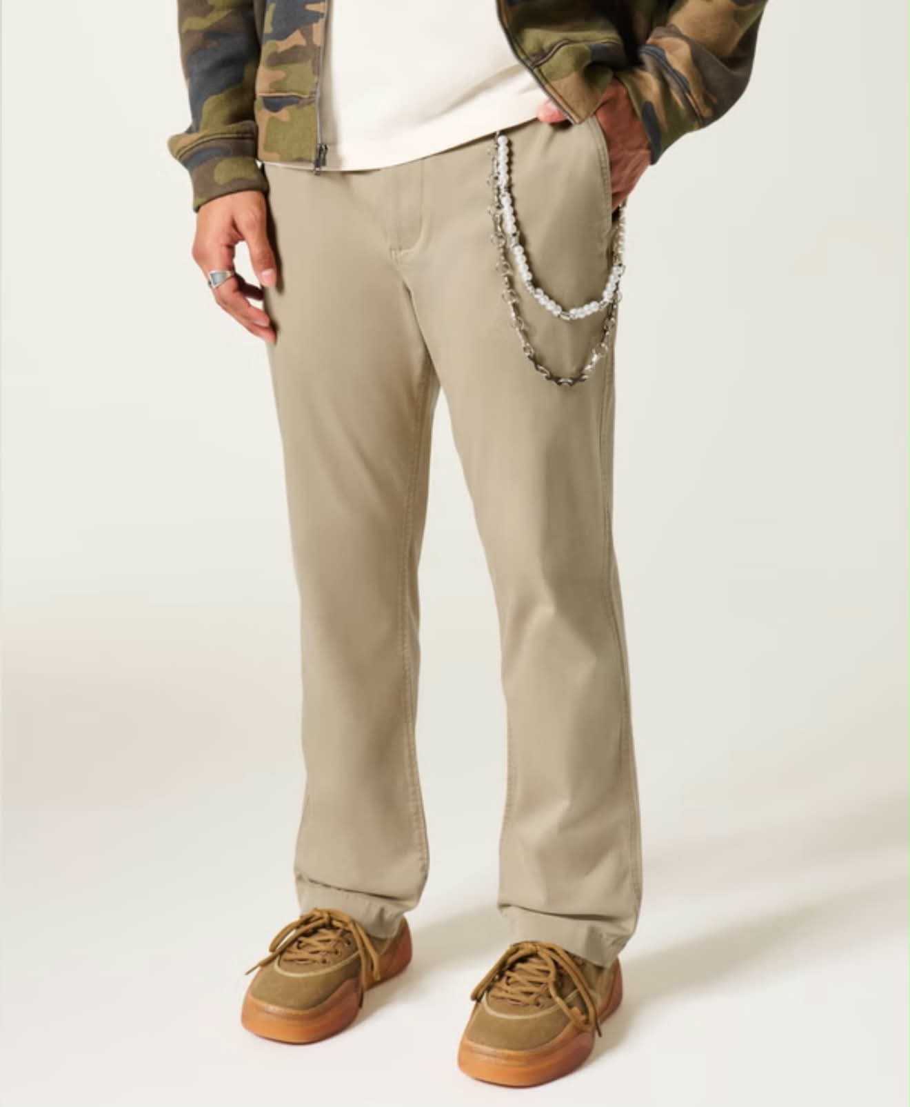 Pantalones chinos rectos ceñidos