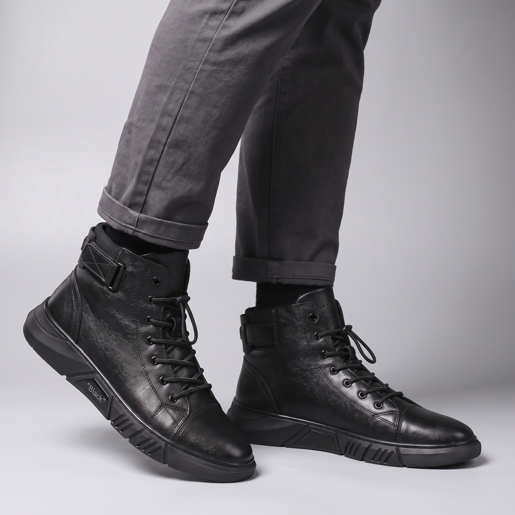CLASSIC LEATHER HIGH TOP BOOTS