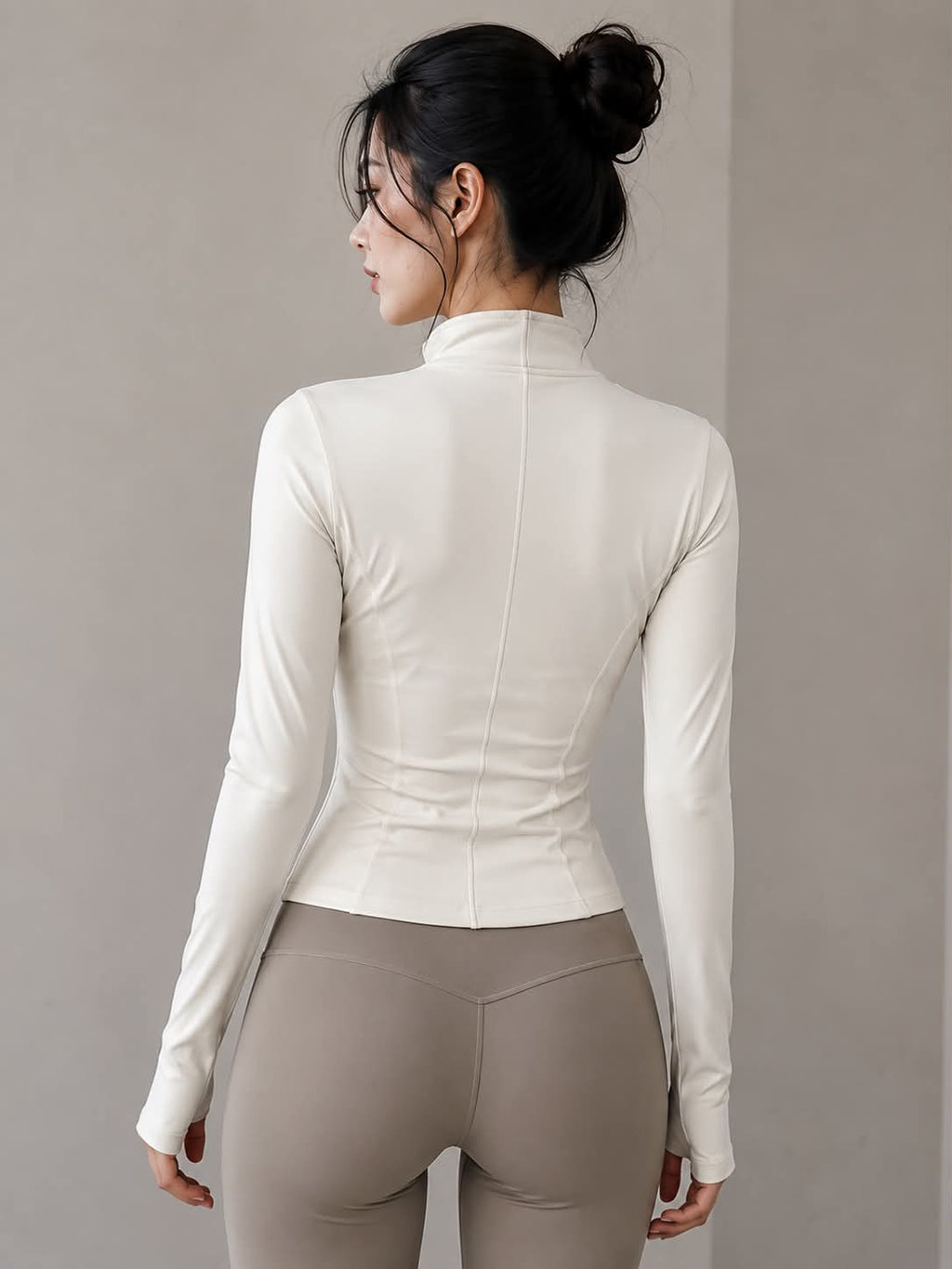 Women’s SculptFit Zip-Up Active Jacket