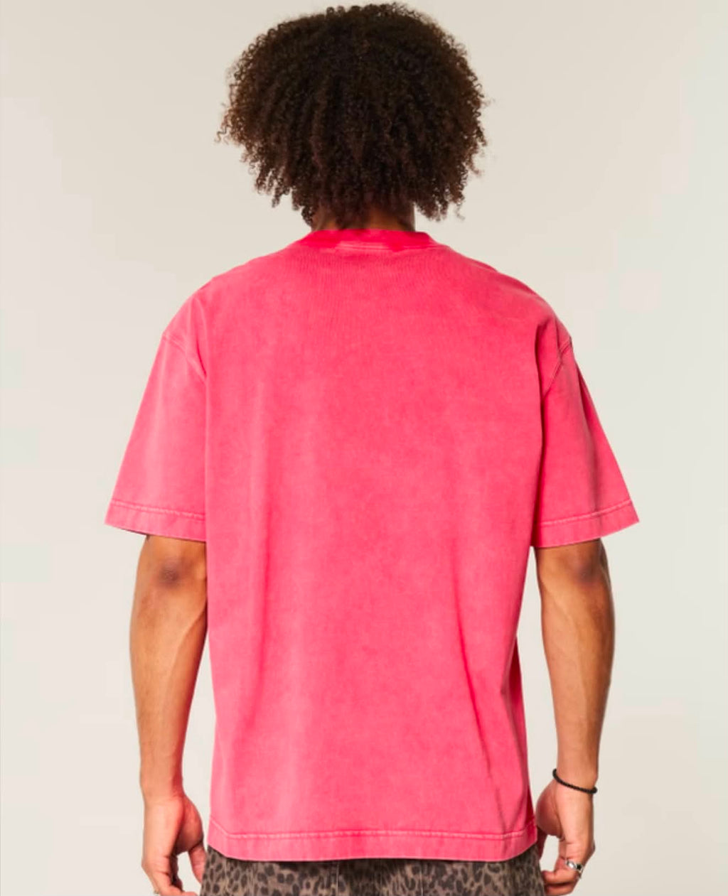 Camiseta de algodón de corte cuadrado gruesa y lavada con cuello redondo