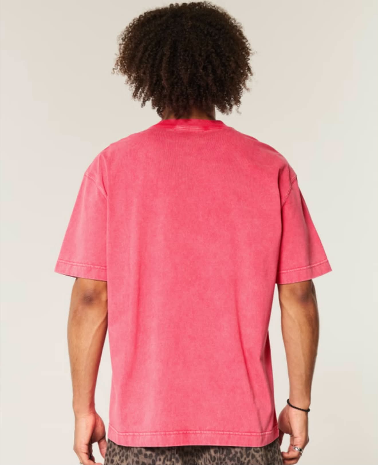 Camiseta de algodón de corte cuadrado gruesa y lavada con cuello redondo