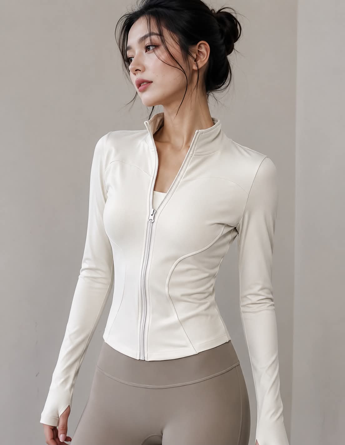Women’s SculptFit Zip-Up Active Jacket
